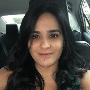 Meet your Posher, Yolanda